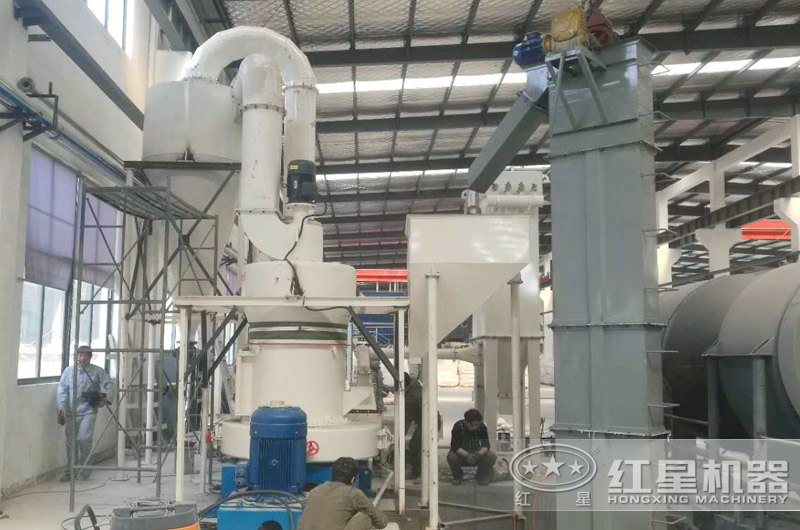 雷蒙磨粉機(jī)可以將鋁礬土磨成250目的細(xì)粉嗎？怎樣調(diào)雷蒙磨粉子粗細(xì)？