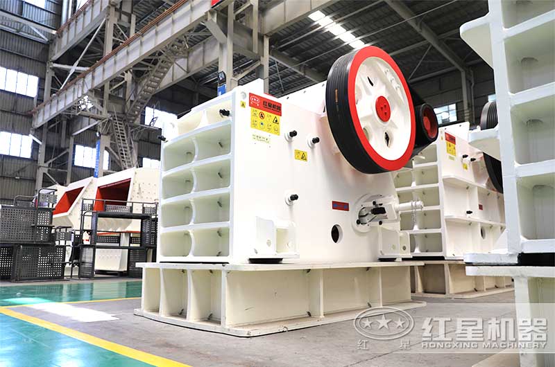 大型鐵礦石破碎機(jī)多少錢一臺？